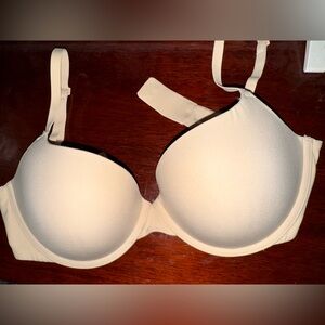 Skims 34D underwire bra